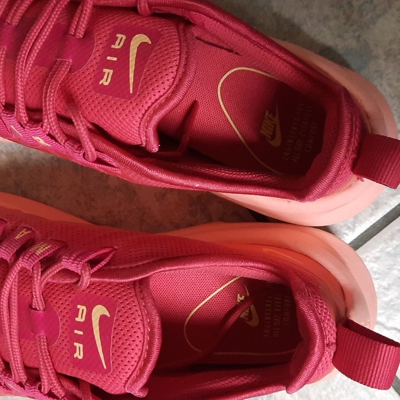 Nike Air Max Axis, Rush Pink, size 6.5 - Picture 6 of 7